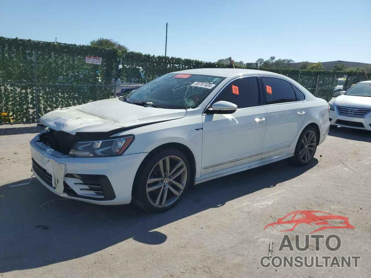 VOLKSWAGEN PASSAT 2017 - 1VWDT7A37HC016293