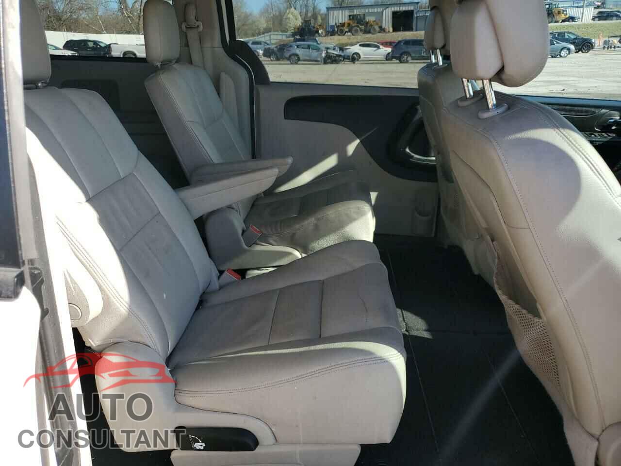 DODGE CARAVAN 2011 - 2D4RN3DG9BR678422