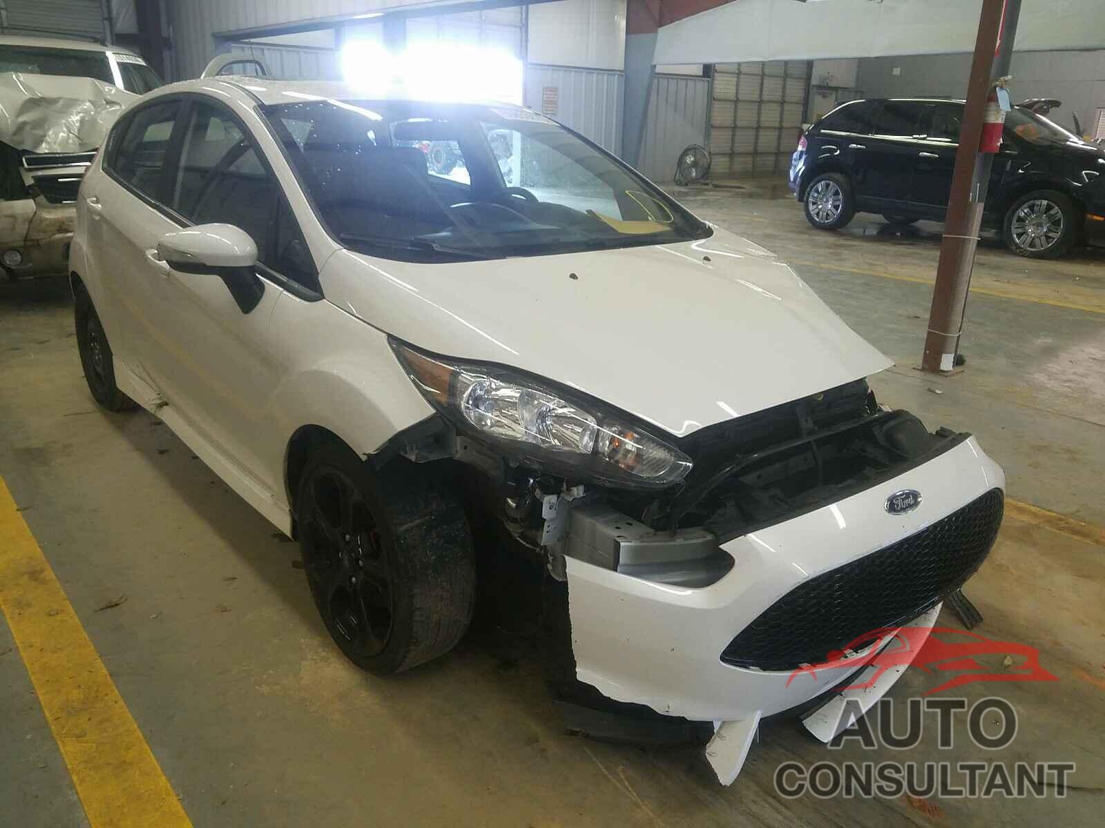 FORD FIESTA 2018 - 3FADP4GX0JM139797
