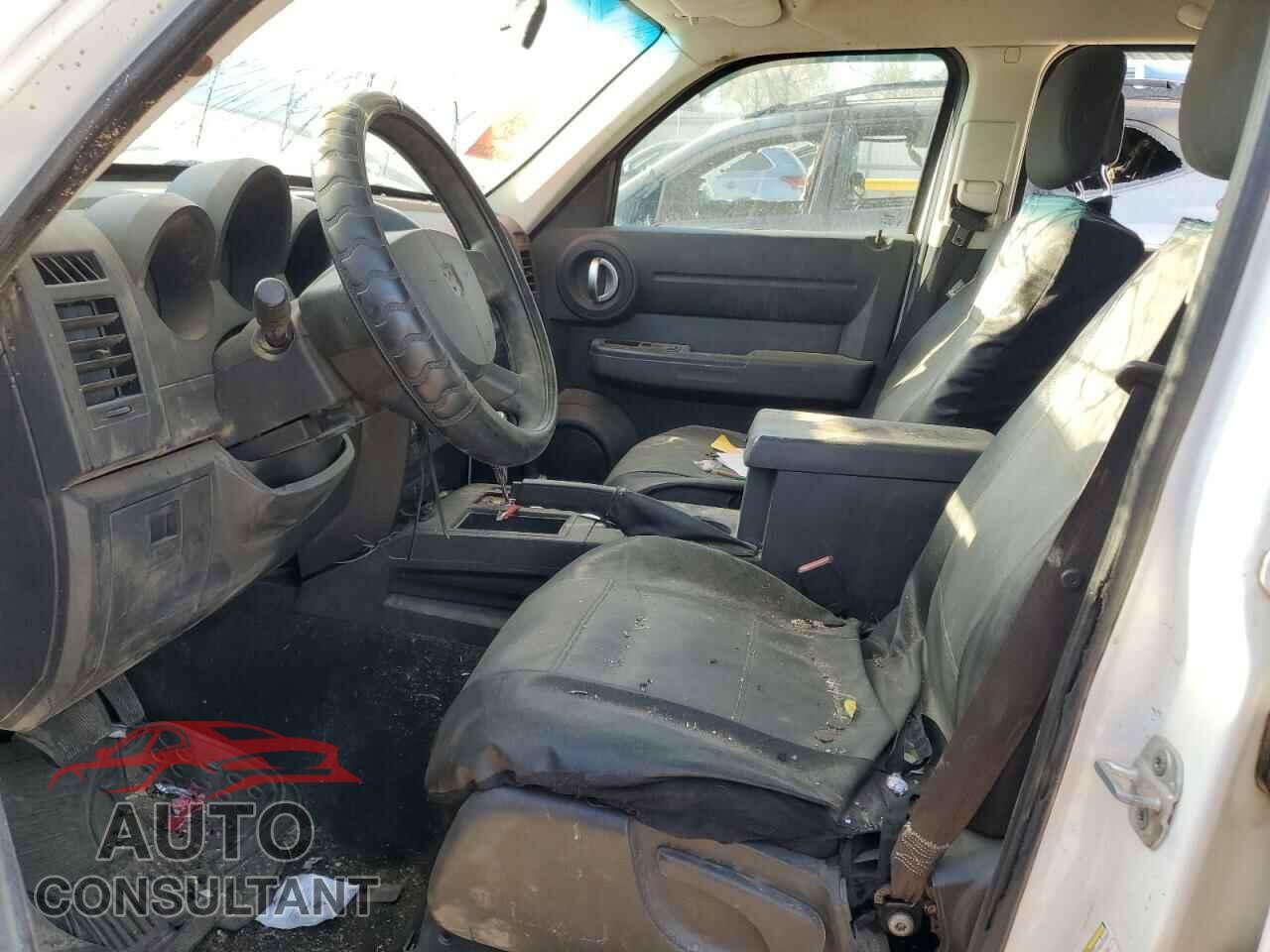 DODGE NITRO 2011 - 1D4PT4GK0BW601660
