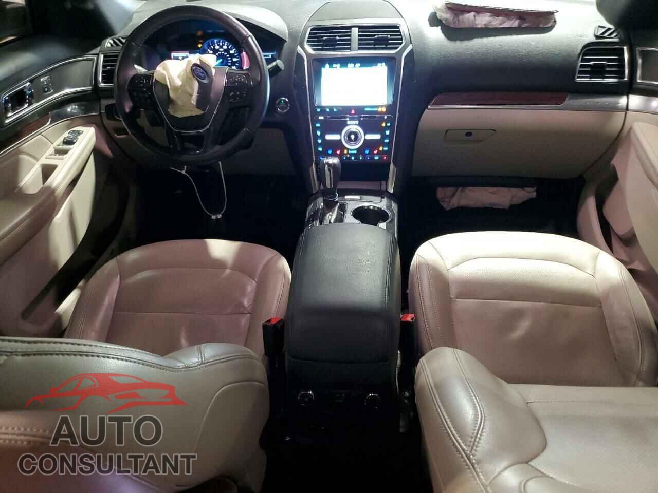 FORD EXPLORER 2018 - 1FM5K7FHXJGB63376