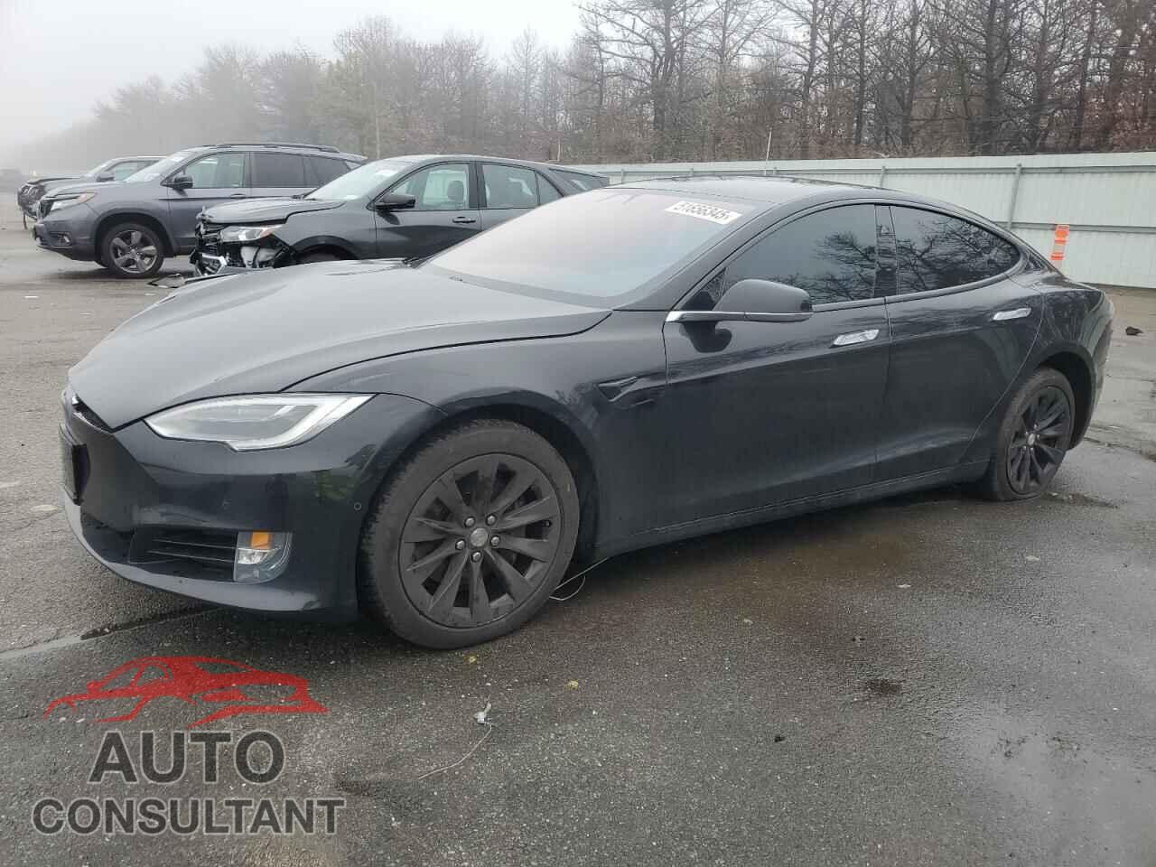 TESLA MODEL S 2018 - 5YJSA1E28JF261692
