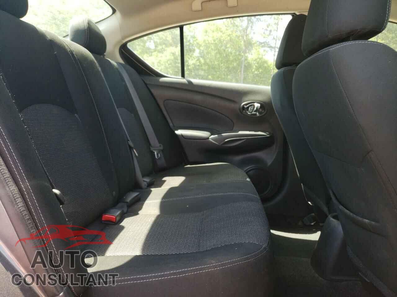 NISSAN VERSA 2019 - 3N1CN7AP3KL839832
