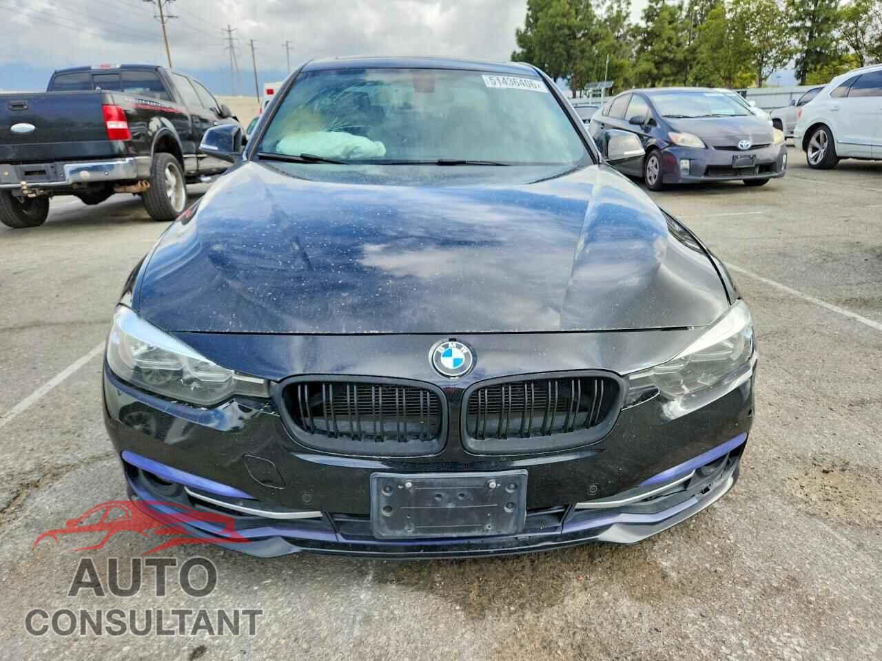 BMW 3 SERIES 2016 - WBA8E3G52GNU02443