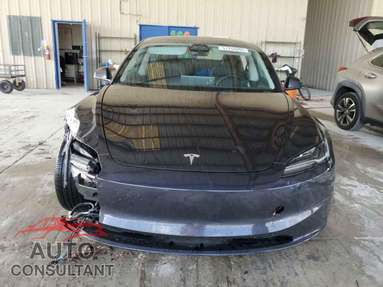 TESLA MODEL 3 2024 - 5YJ3E1EA6RF733495