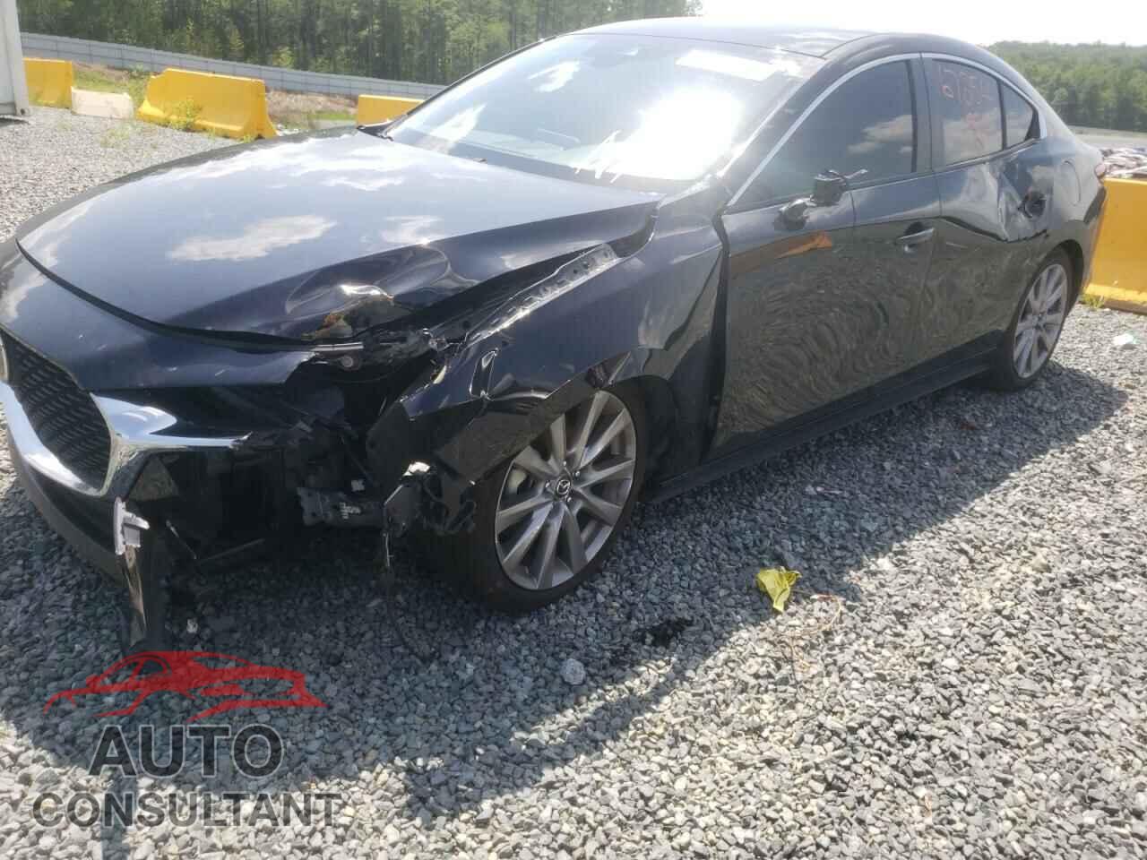 MAZDA 3 2021 - JM1BPABL4M1324389