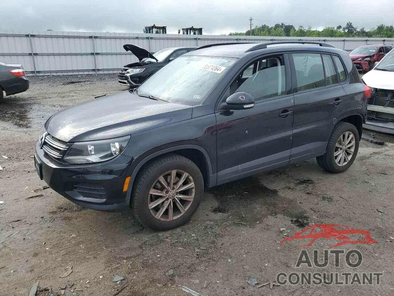 VOLKSWAGEN TIGUAN 2017 - WVGBV7AX7HK045141