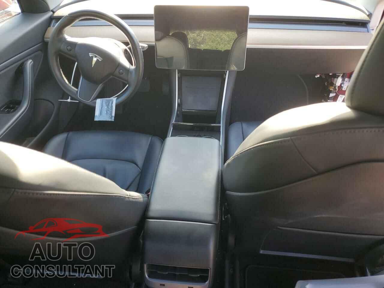 TESLA MODEL 3 2018 - 5YJ3E1EA6JF006197