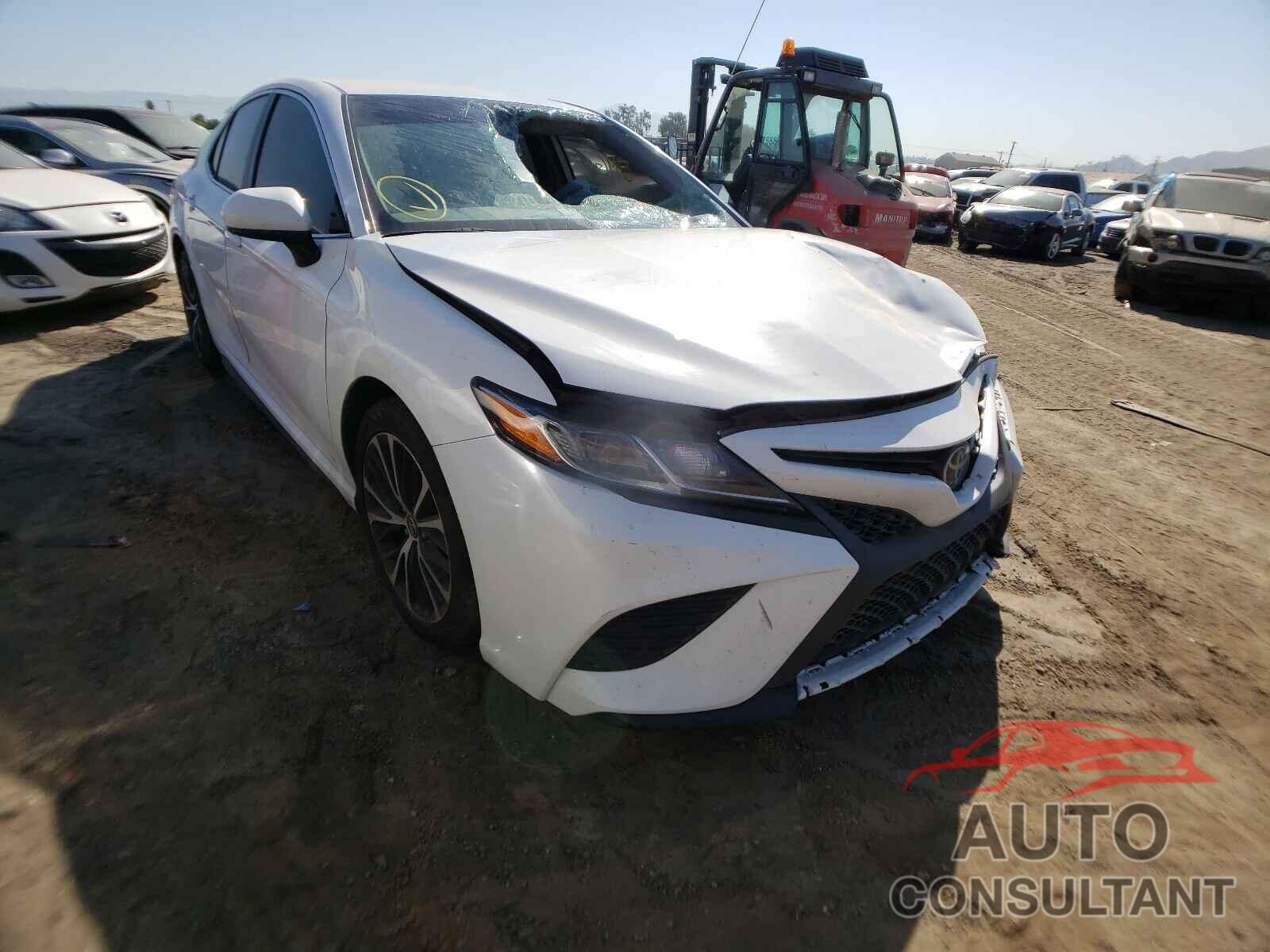 TOYOTA CAMRY 2019 - 4T1B11HK1KU167752
