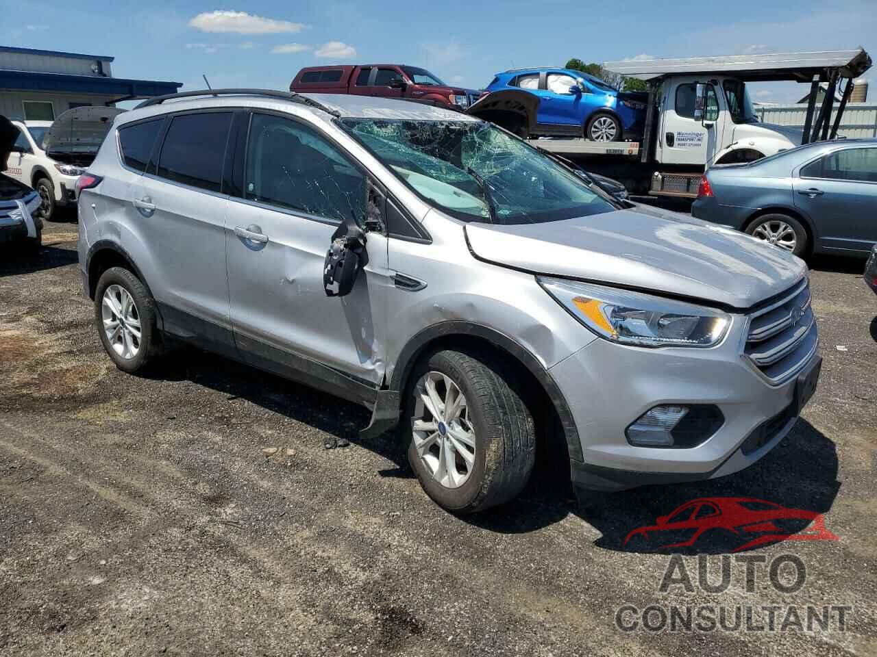 FORD ESCAPE 2018 - 1FMCU9GD7JUA89229
