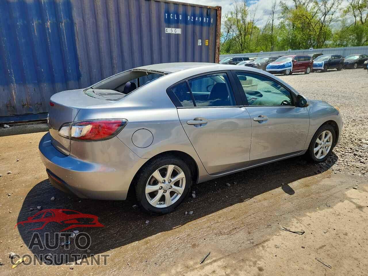 MAZDA 3 2011 - JM1BL1VF1B1384788