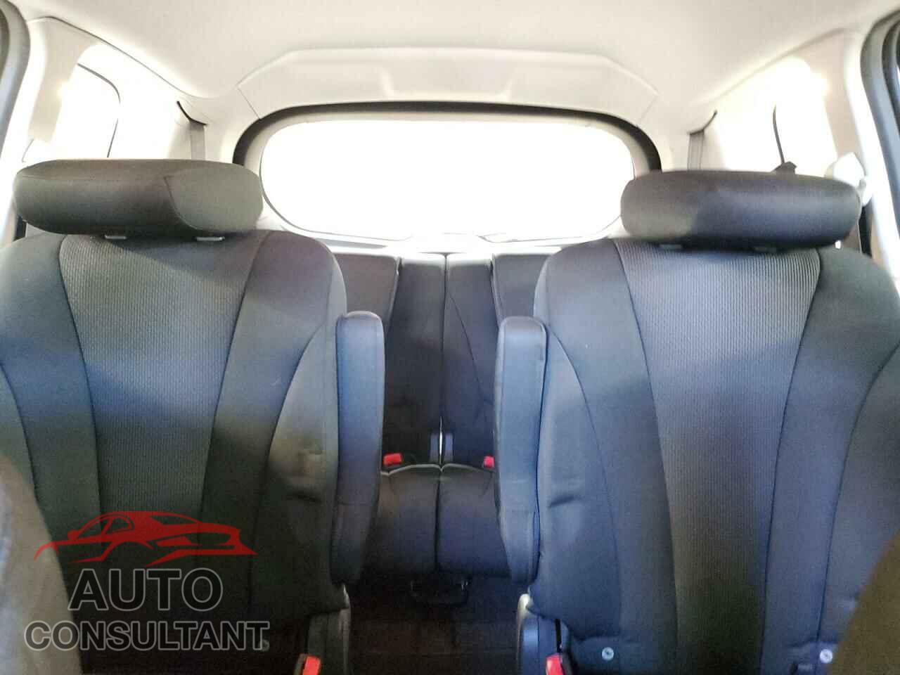 MAZDA 5 2015 - JM1CW2BL2F0183375