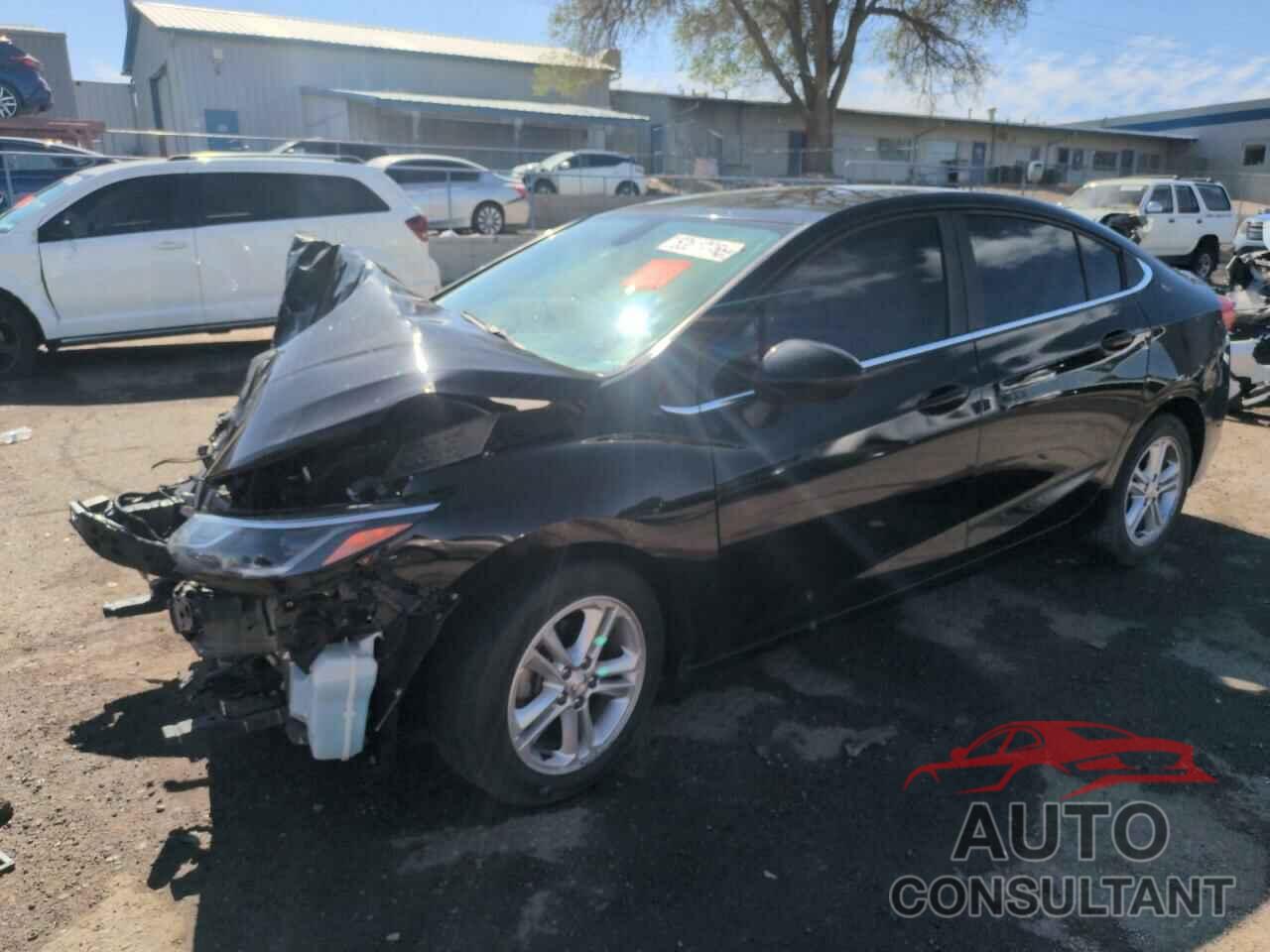 CHEVROLET CRUZE 2017 - 1G1BE5SM7H7273407