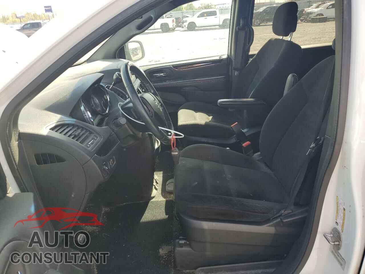 DODGE CARAVAN 2015 - 2C4RDGBG9FR705103