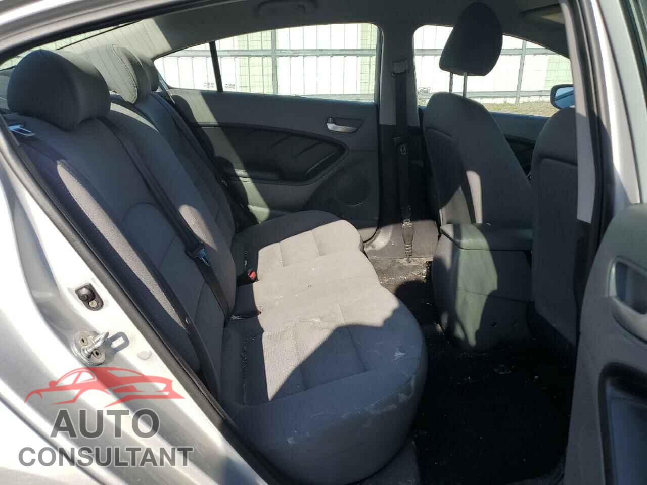 KIA FORTE 2017 - 3KPFK4A76HE096985