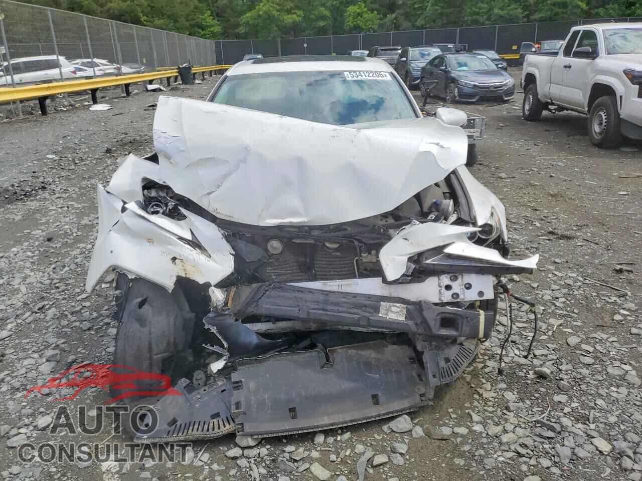 LEXUS IS 2014 - JTHBF1D24E5015196