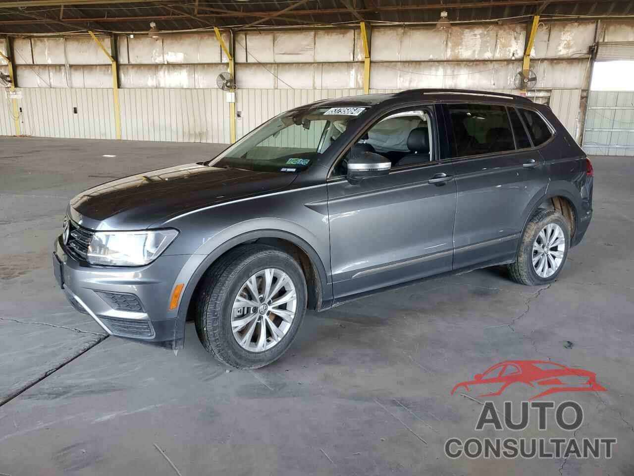 VOLKSWAGEN TIGUAN 2018 - 3VV2B7AXXJM136109