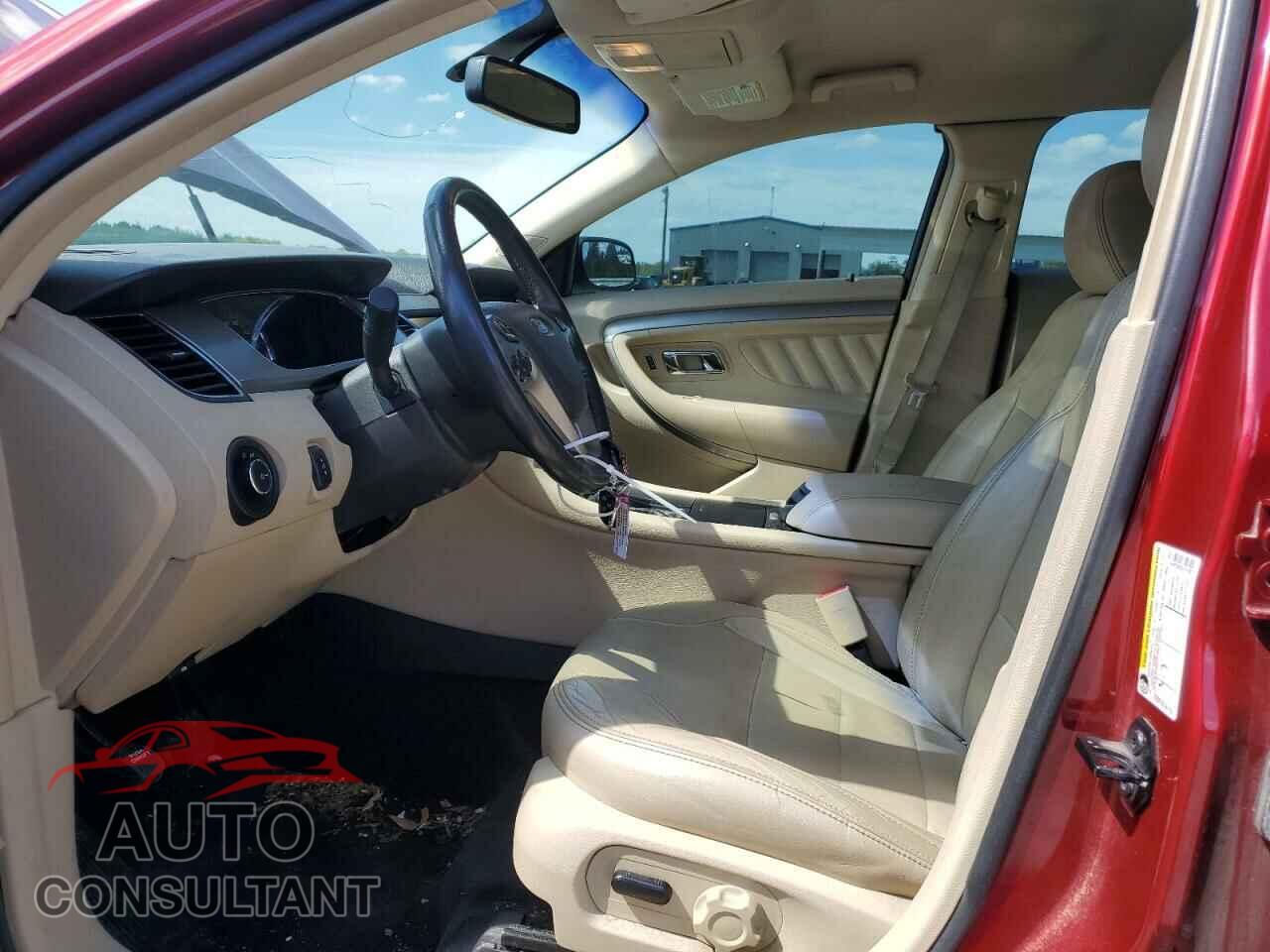 FORD TAURUS 2013 - 1FAHP2E82DG161087