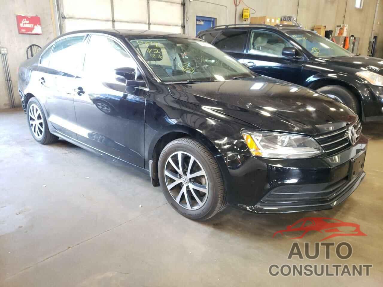 VOLKSWAGEN JETTA 2017 - 3VWDB7AJ8HM413348