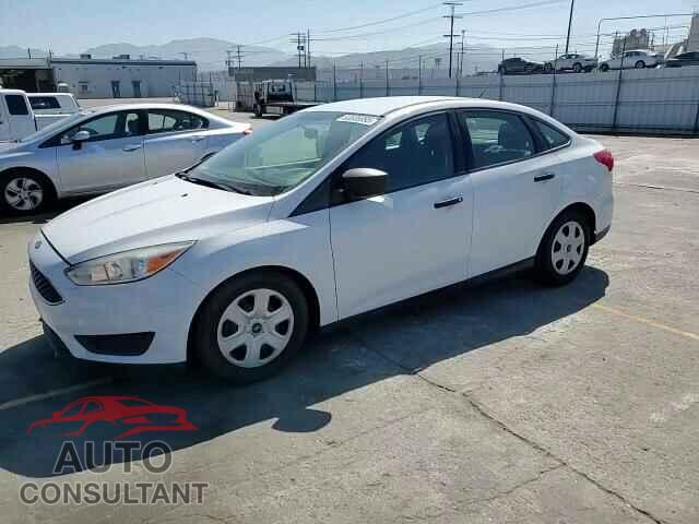 FORD FOCUS 2017 - 1FADP3E20HL348180