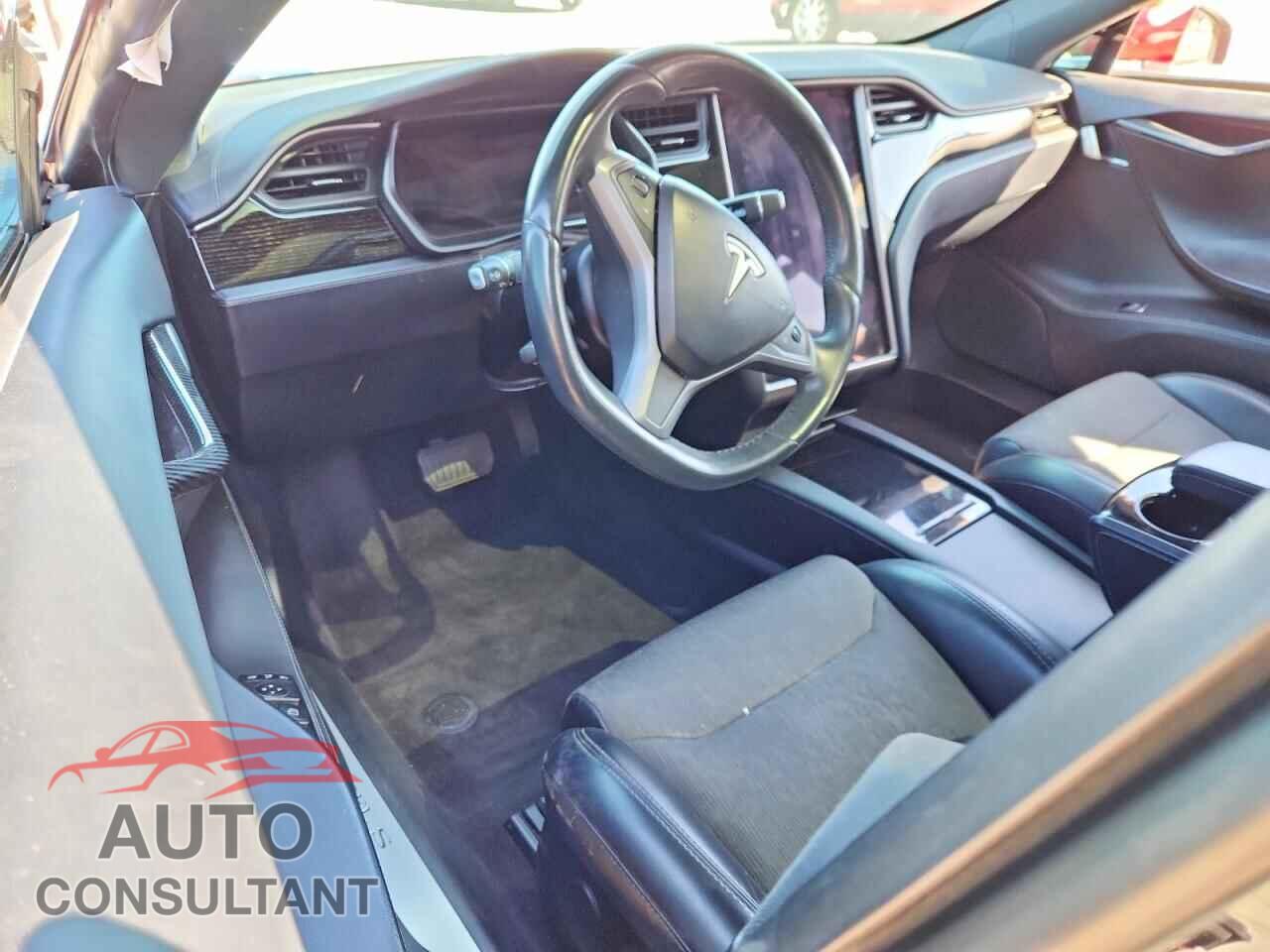 TESLA MODEL S 2018 - 5YJSA1E21JF278575