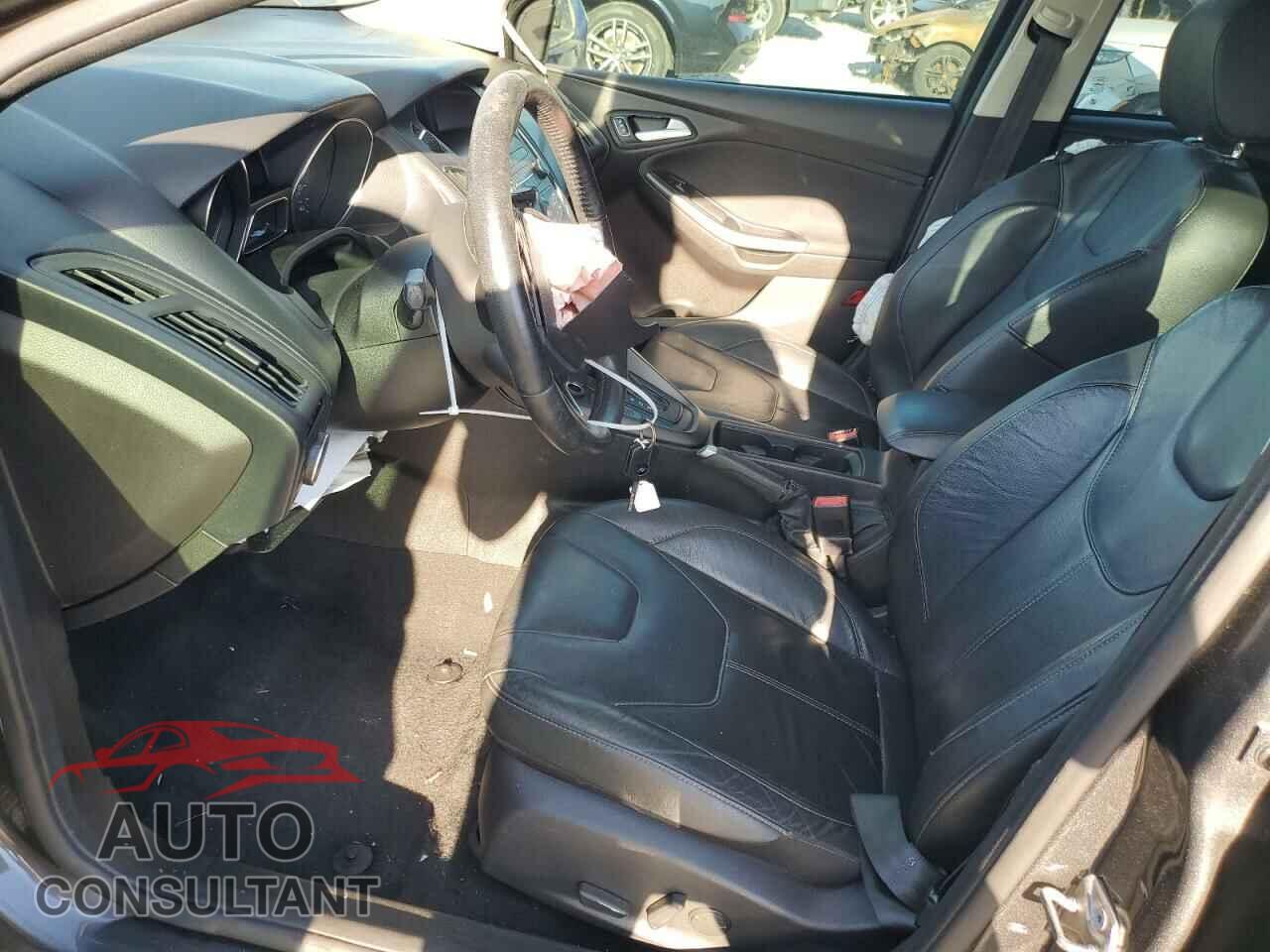 FORD FOCUS 2016 - 1FADP3K27GL355761