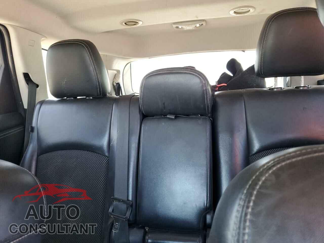 DODGE JOURNEY 2017 - 3C4PDCGG9HT501233