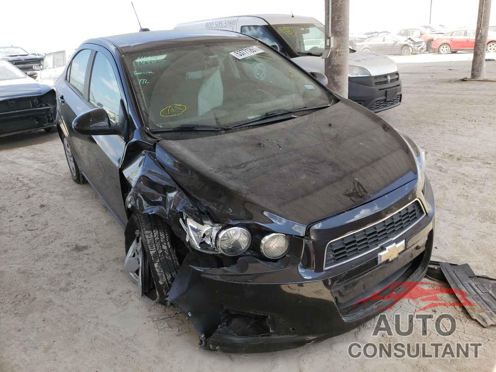 CHEVROLET SONIC 2016 - 1G1JA5SH4G4165515