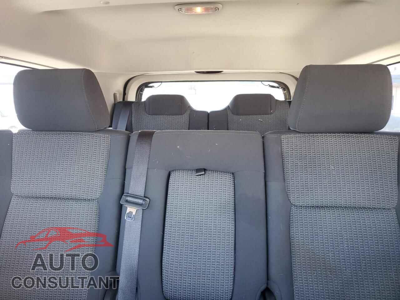 JEEP COMMANDER 2010 - 1J4RG4GK2AC132107