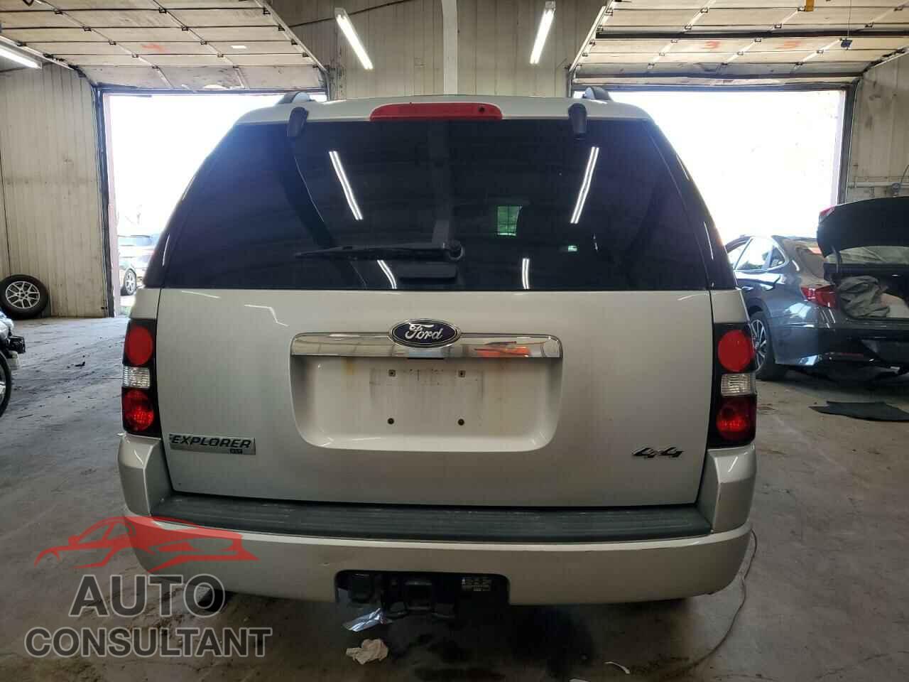 FORD EXPLORER 2010 - 1FMEU7DE8AUA70702