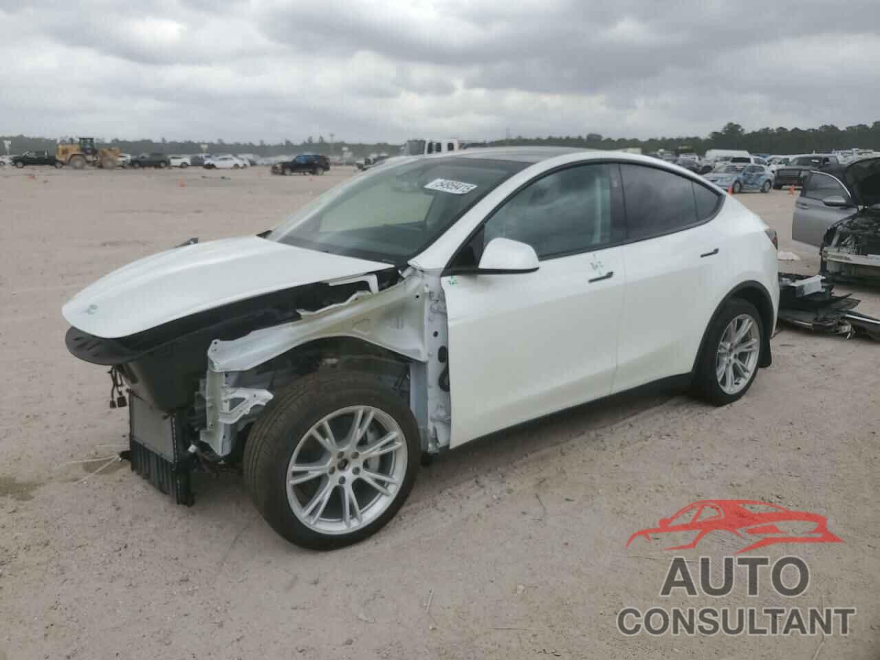 TESLA MODEL Y 2023 - 7SAYGDEE0PF802511