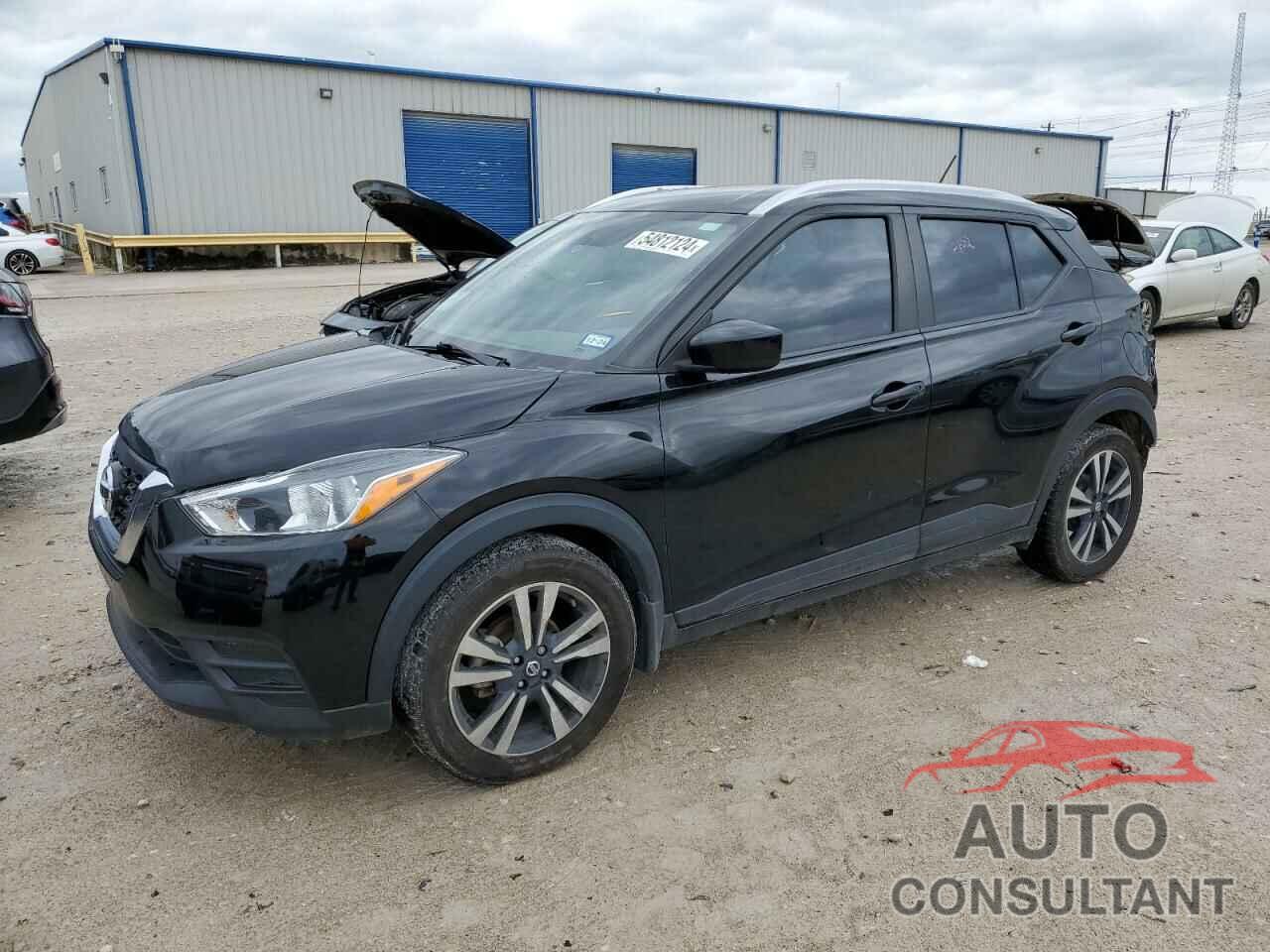 NISSAN KICKS 2018 - 3N1CP5CU6JL518464