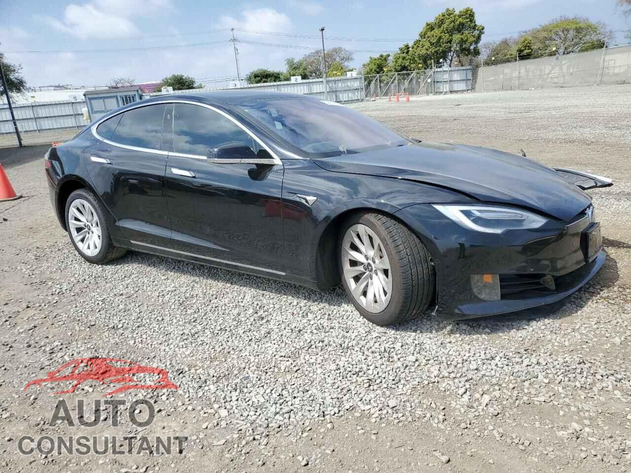 TESLA MODEL S 2017 - 5YJSA1E11HF202534