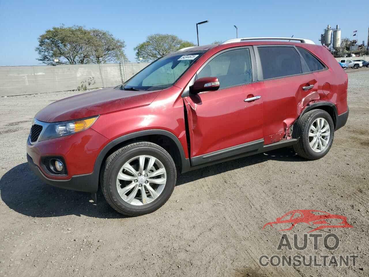 KIA SORENTO 2011 - 5XYKU4A13BG048438