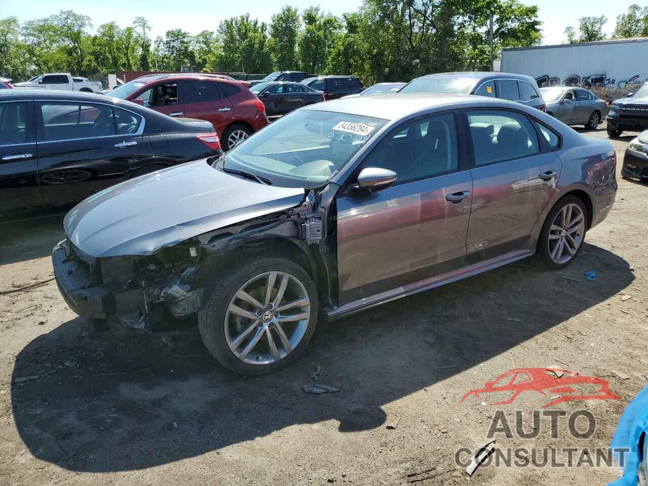 VOLKSWAGEN PASSAT 2018 - 1VWAA7A32JC011307