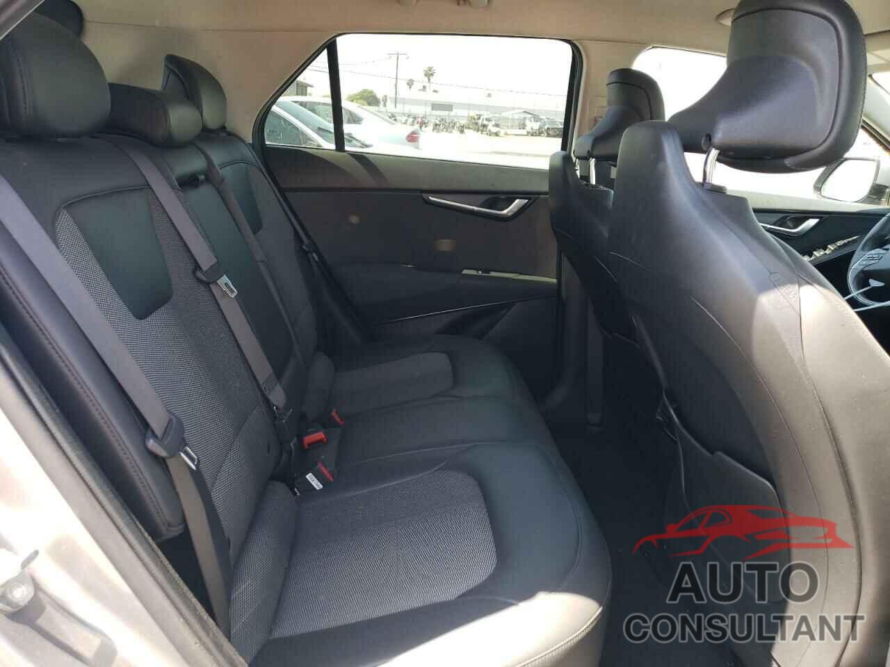 KIA NIRO WIND 2023 - KNDCR3L15P5028236