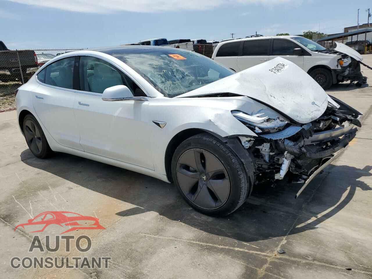 TESLA MODEL 3 2019 - 5YJ3E1EB4KF450463