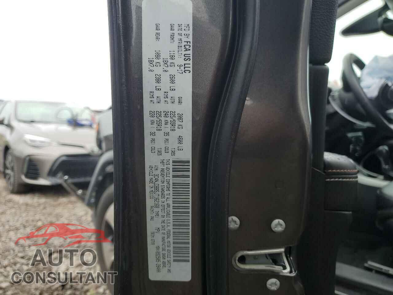 JEEP COMPASS 2018 - 3C4NJDBB5JT162168