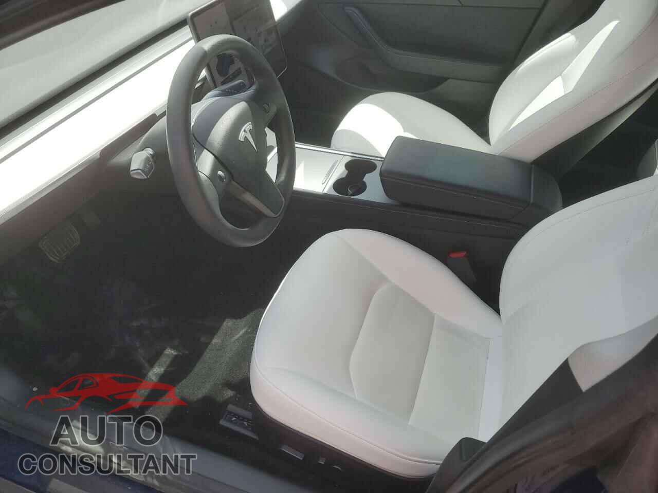 TESLA MODEL 3 2022 - 5YJ3E1EA4NF155309