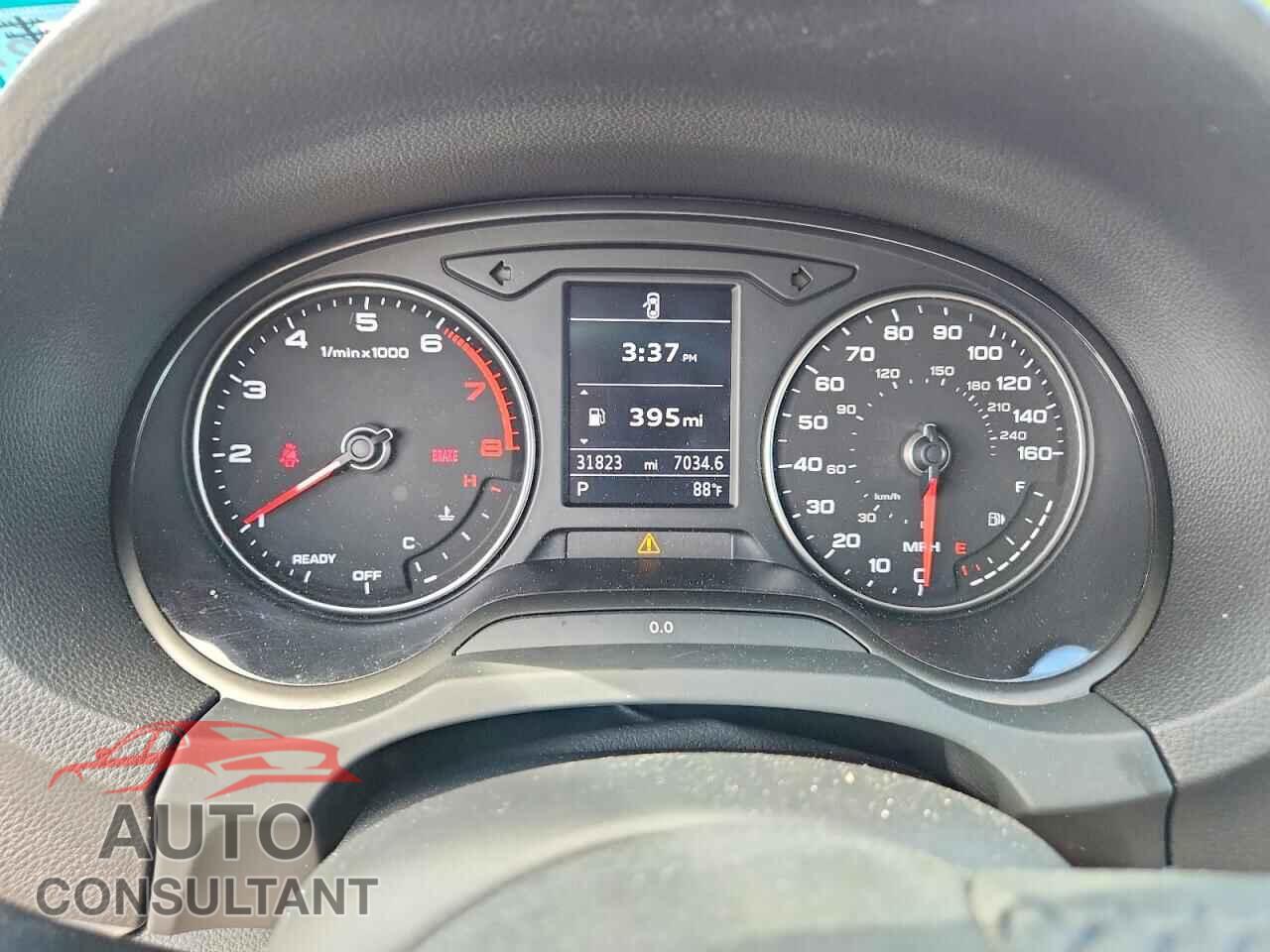AUDI A3 2018 - WAUB8GFF3J1028678