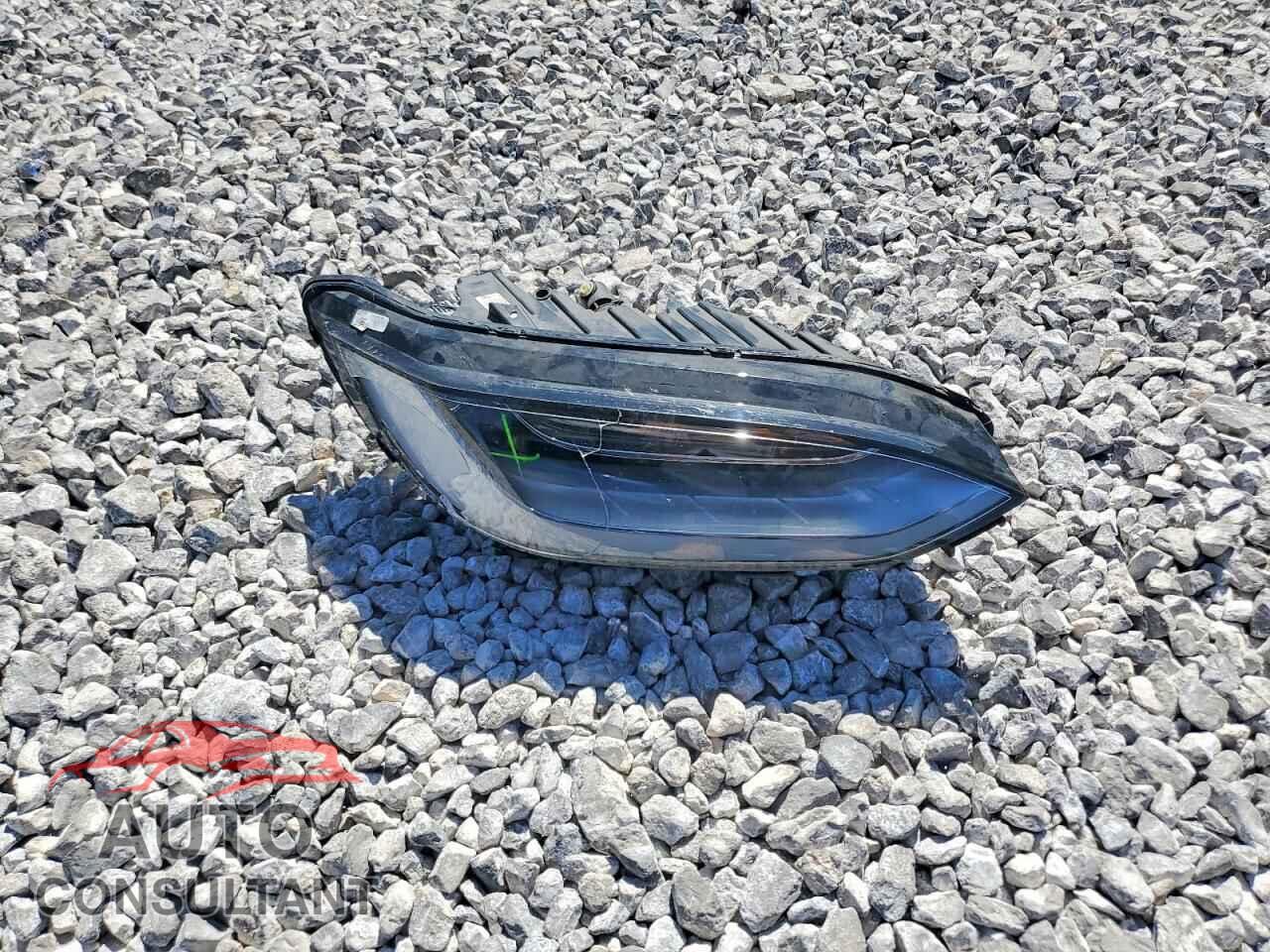 TESLA MODEL X 2020 - 5YJXCBE21LF245908