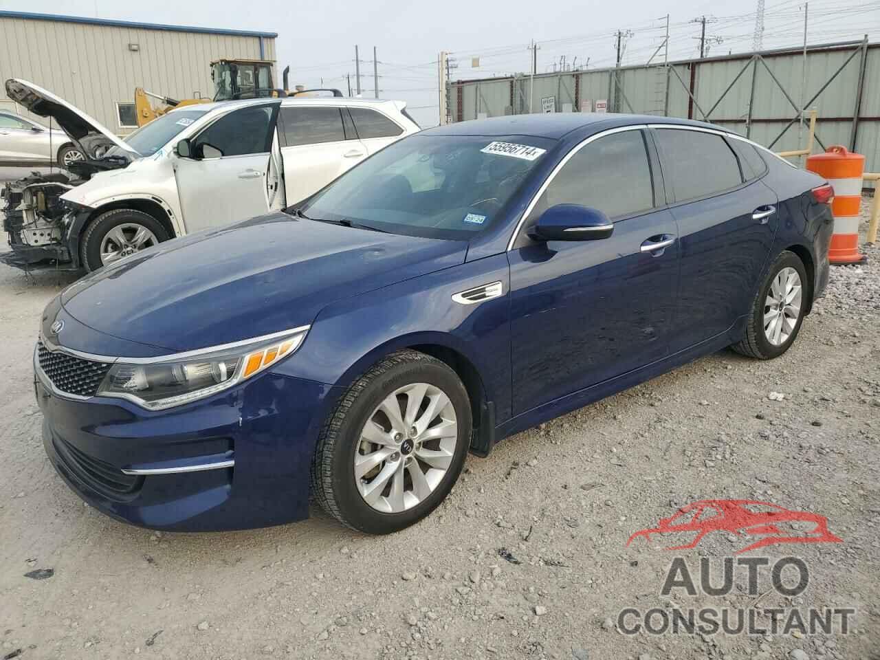 KIA OPTIMA 2018 - 5XXGU4L36JG200137