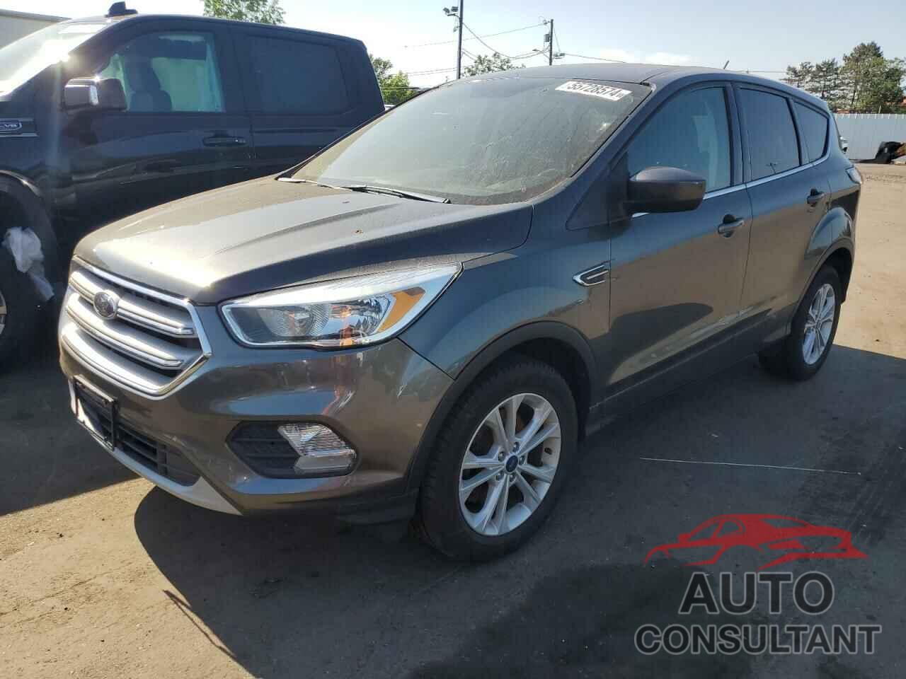 FORD ESCAPE 2017 - 1FMCU9G94HUA28880