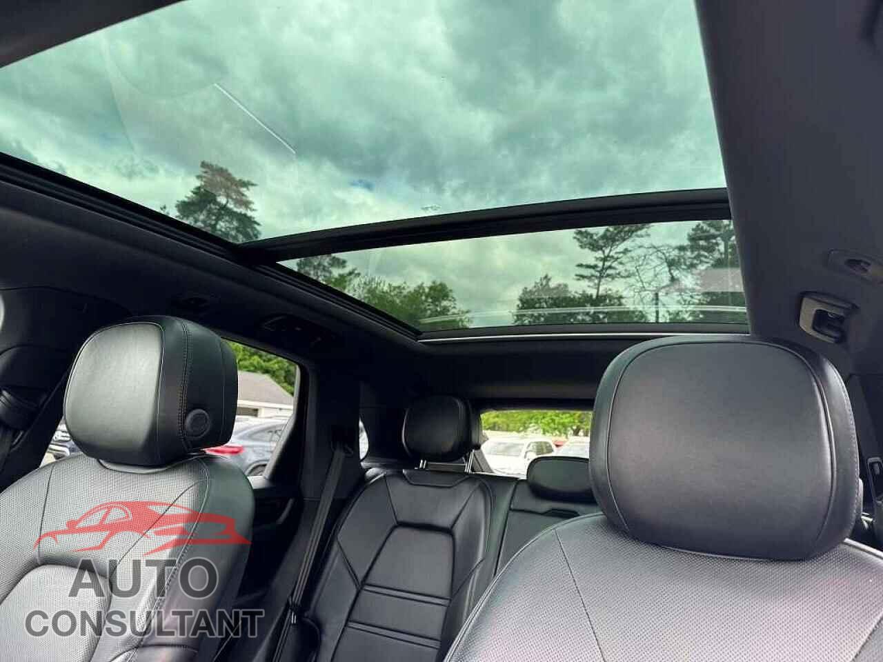 PORSCHE CAYENNE 2020 - WP1AA2AY3LDA03214