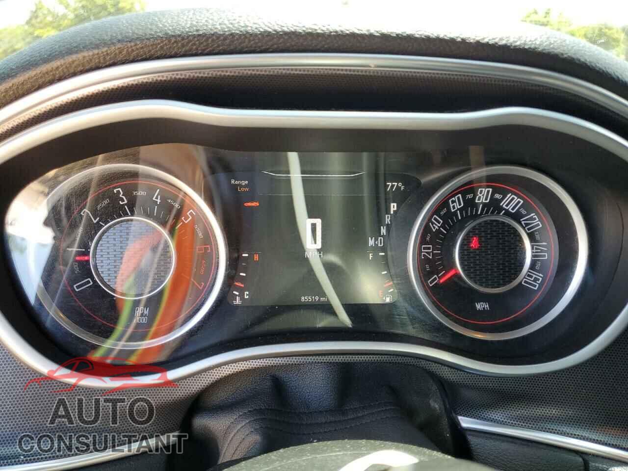 DODGE CHALLENGER 2015 - 2C3CDZBT4FH733240
