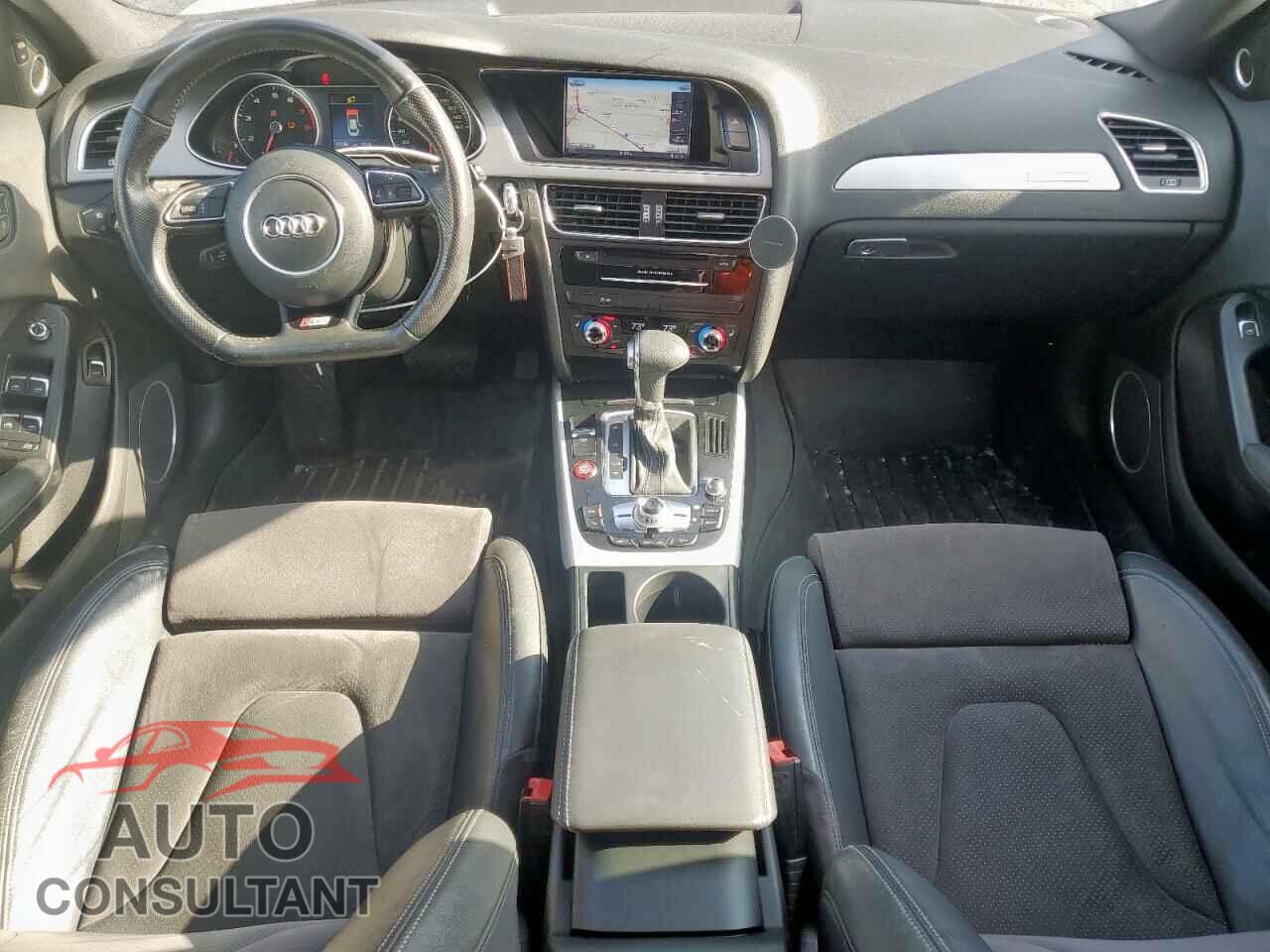 AUDI A4 2013 - WAUKFAFL7DN022176