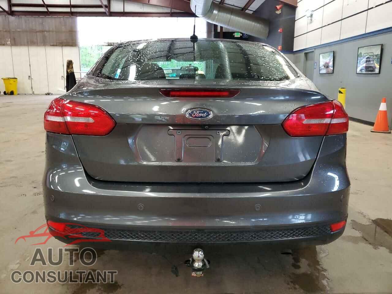 FORD FOCUS 2015 - 1FADP3F21FL307908
