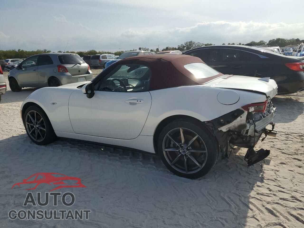 MAZDA MX5 2018 - JM1NDAD70J0202751