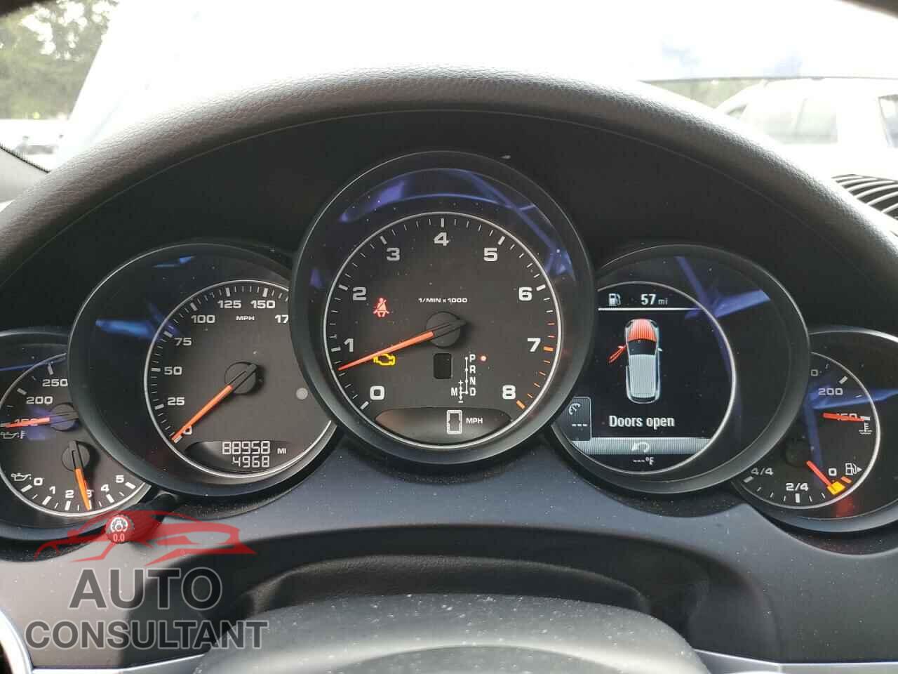 PORSCHE CAYENNE 2017 - WP1AA2A28HKA90977