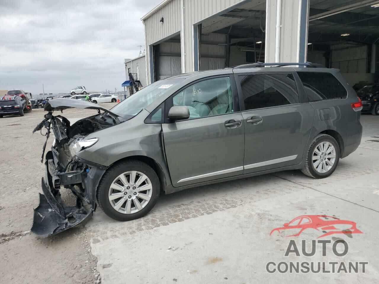 TOYOTA All Models 2013 - 5TDJK3DC6DS059044